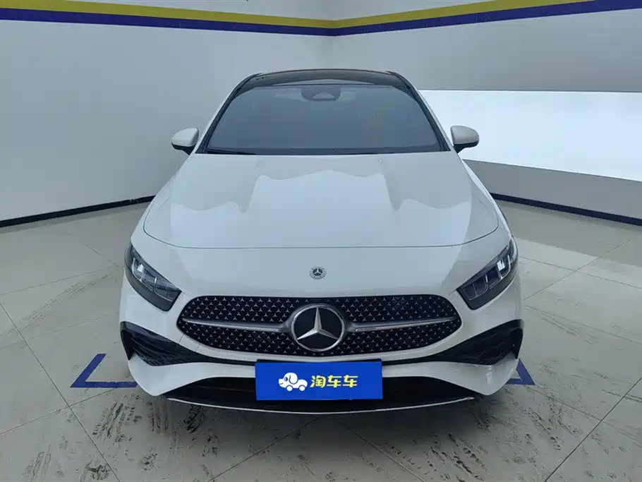 MERCEDES-BENZ A CLASS