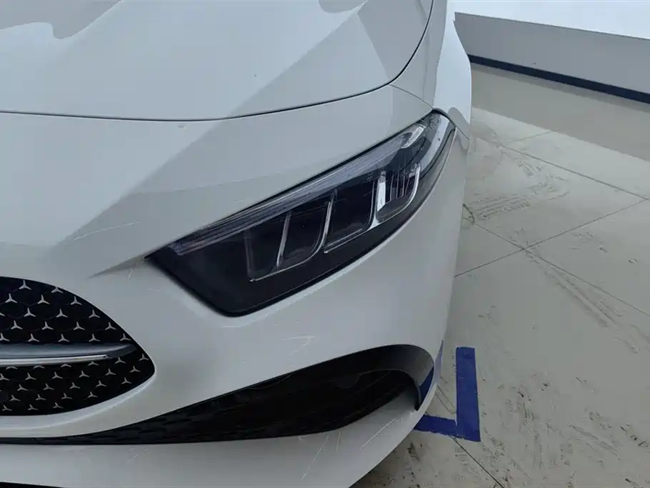 MERCEDES-BENZ A CLASS