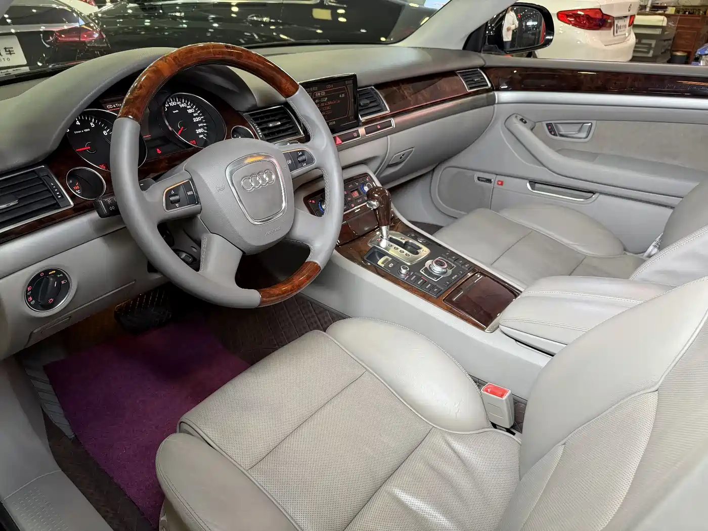 Audi A8 2008 A8L 3.2 FSI Luxury фото 7