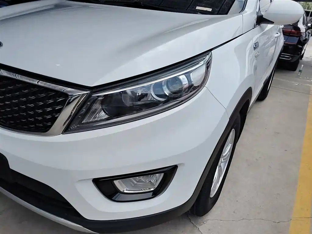 Kia Sportage 2016 2.0L Automatic 2WD GL фото 24