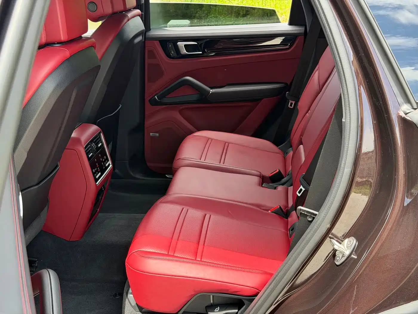 Porsche Cayenne 2022 Cayenne 3.0T Platinum Edition фото 10