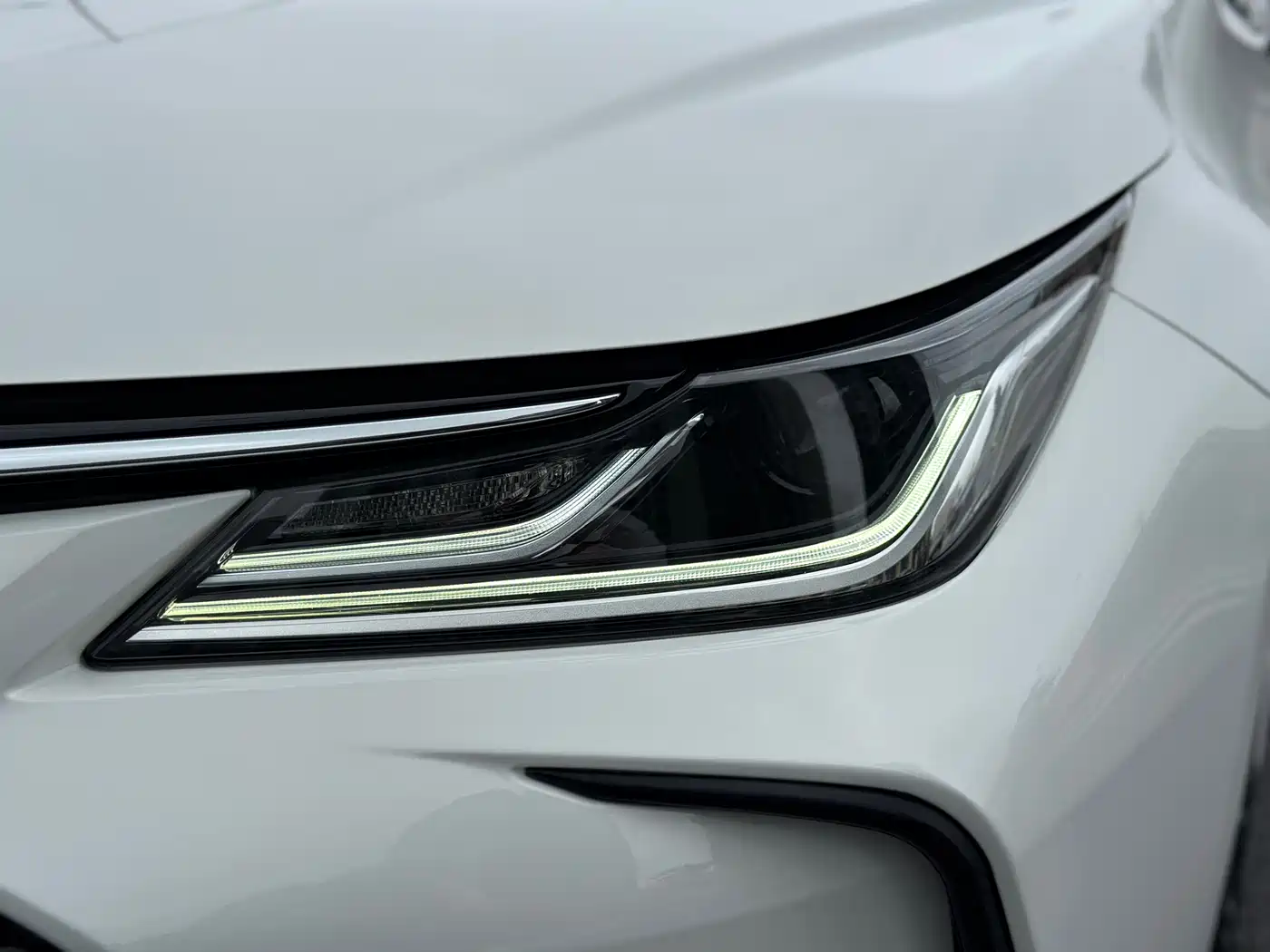Toyota Corolla 2021 1.2T S-CVT Sport Edition фото 16