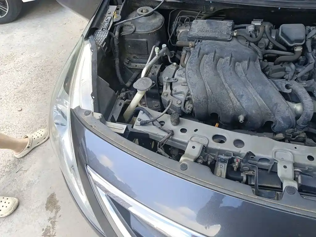 Nissan Sunny 2017 2016 1.5XE Manual Leading Edition