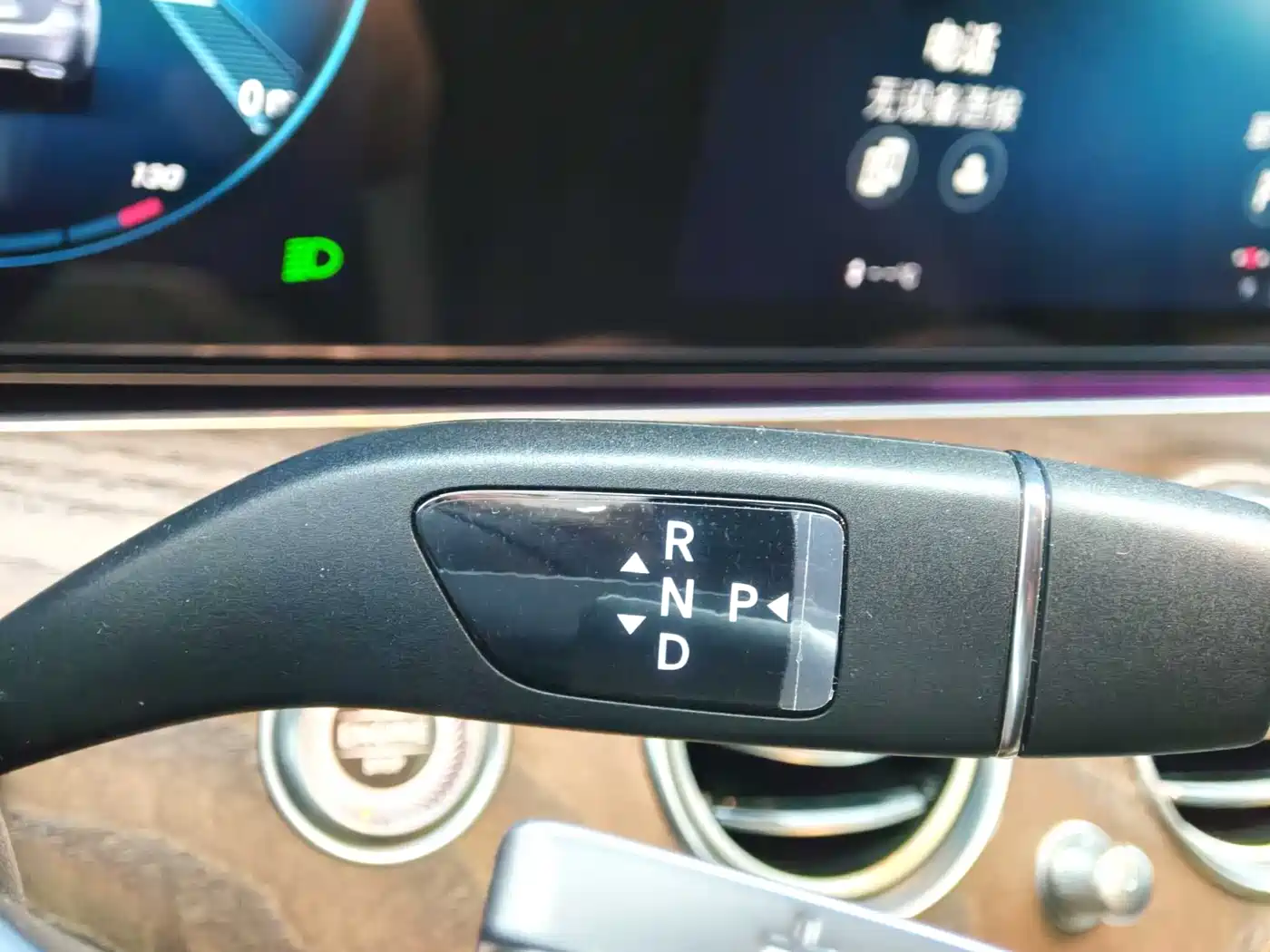 Mercedes-Benz E-Class 2022 E 300 L Fashion фото 10