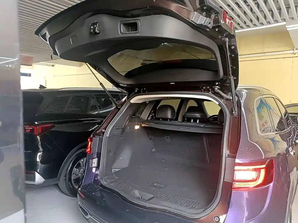 Renault Koleos 2019 2018 2.0L 2WD Luxury Edition