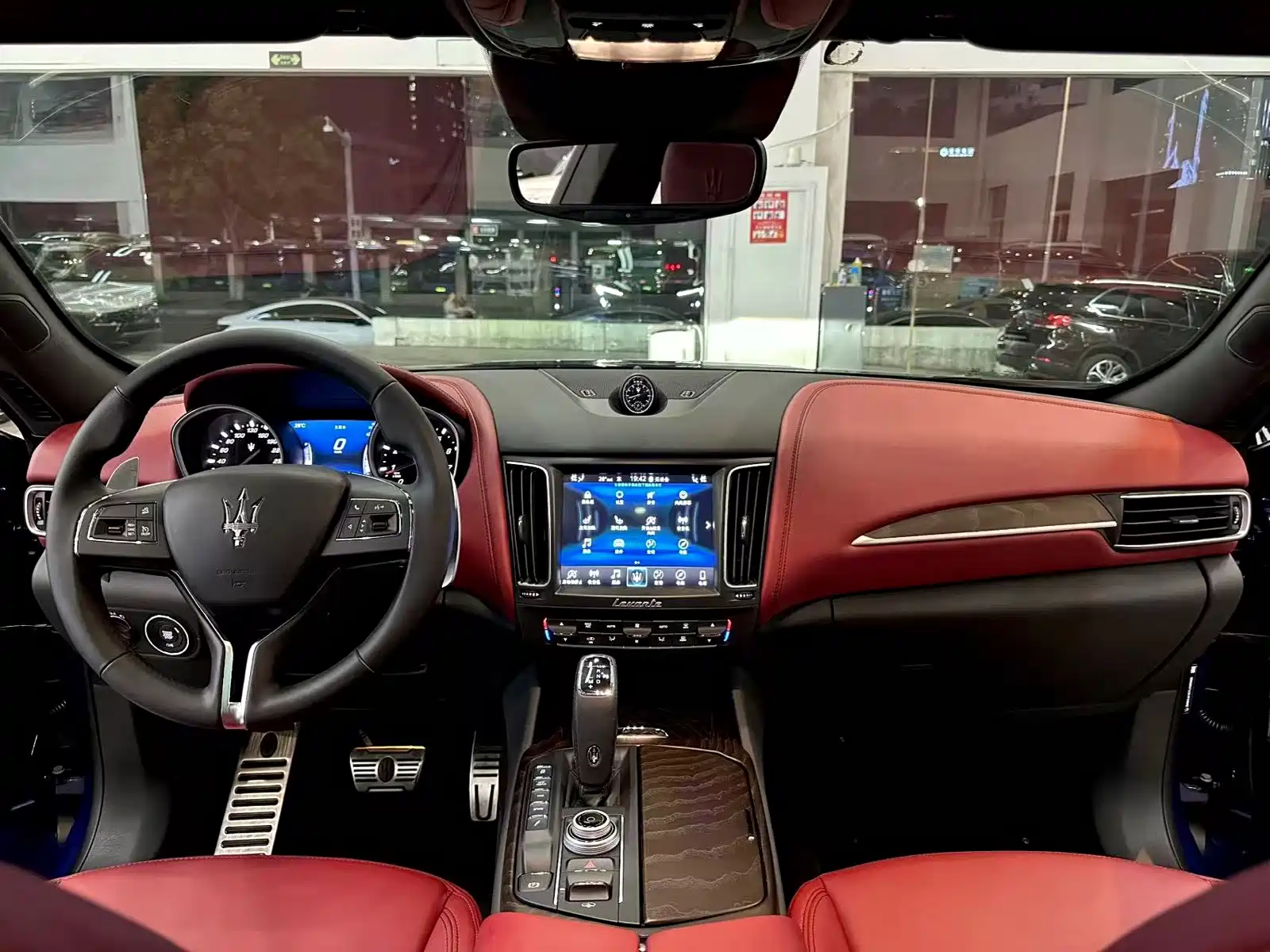صورة 8 - Maserati Levante