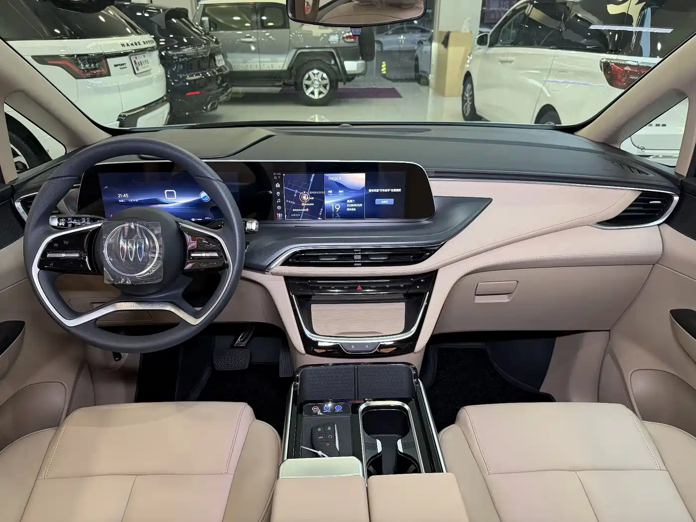 Buick GL8 2025 Land Business Class Comfort DG Edition фото 14