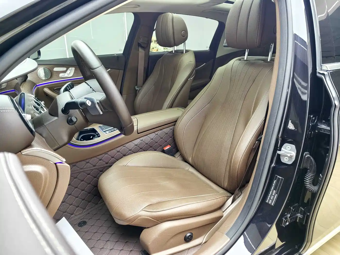 Mercedes-Benz E-Class 2023 Facelift E 300 L Luxury фото 9