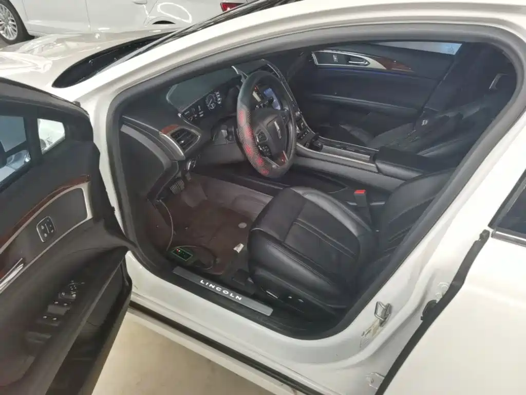Lincoln MKZ 2023 2019 2.0T Zunya Edition China VI