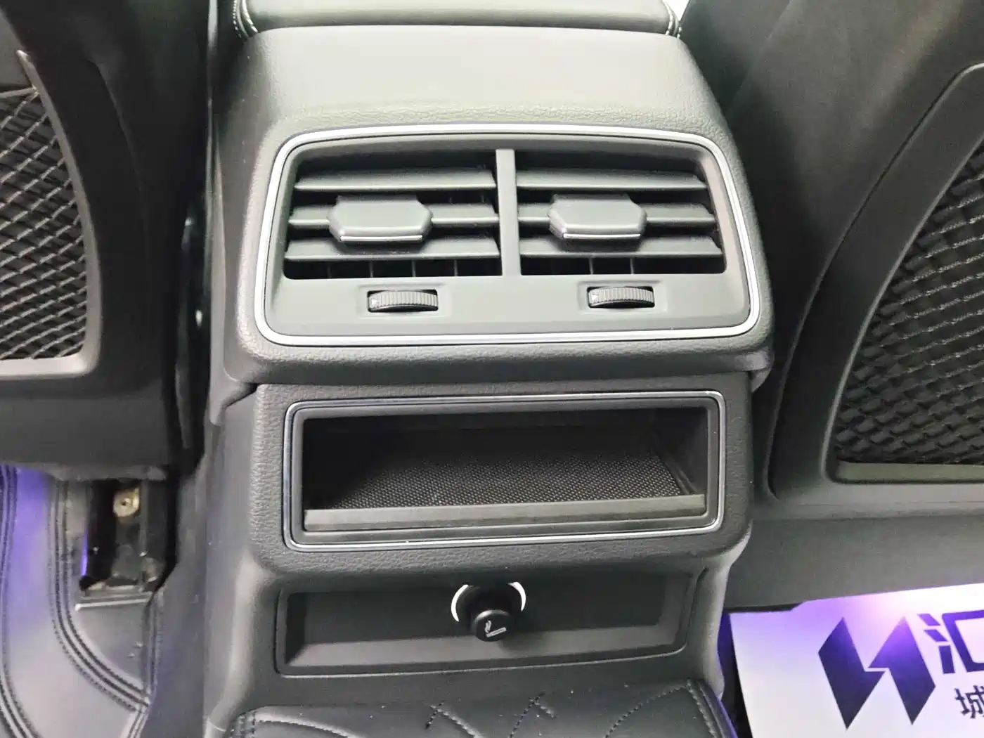 Audi A6L 2020 40 TFSI Luxury Dynamic фото 18