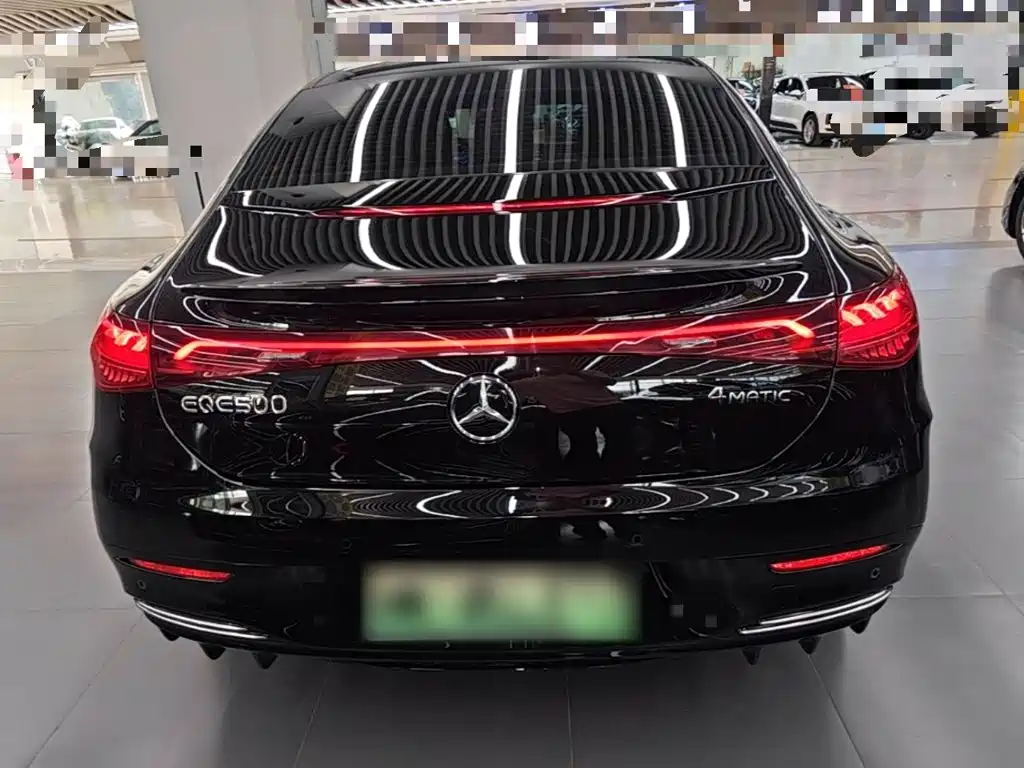 Фото 6 - Mercedes-Benz EQE