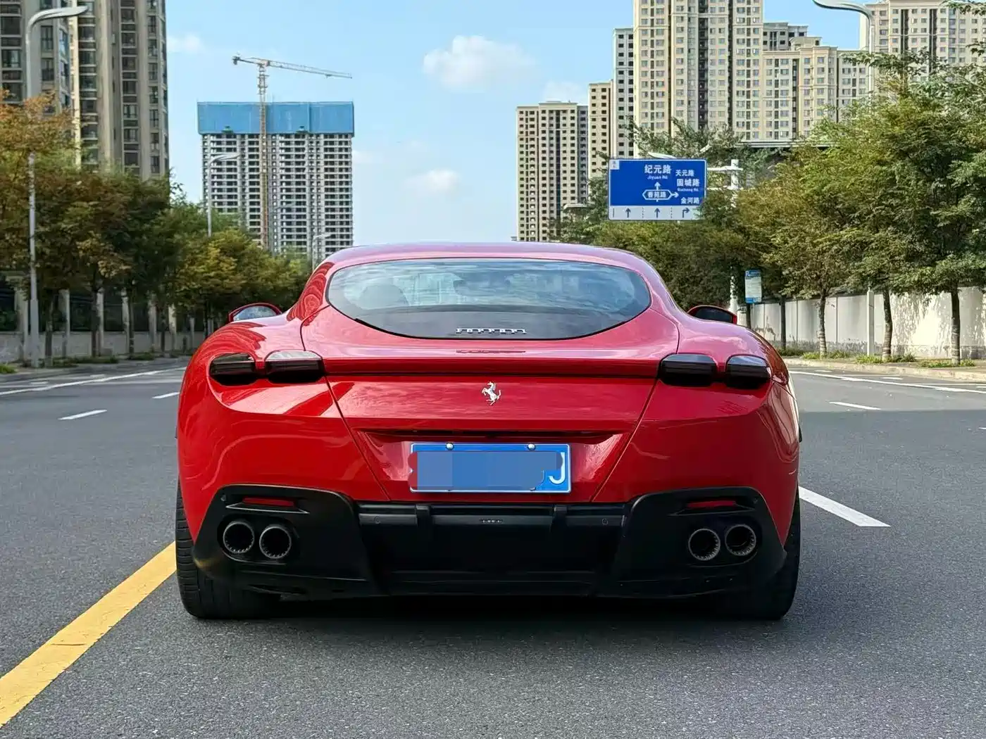 Ferrari Roma 2021 2020 3.9T V8