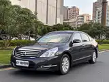Photo 1 - Nissan Teana