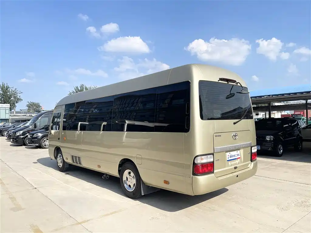Toyota Coaster 2015 4.0L Premium Bus GRB53L-ZCMSK 20-seater фото 18