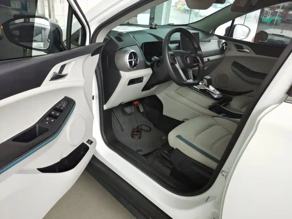 BYD Yuan Pro 2024 2023 401KM Luxury
