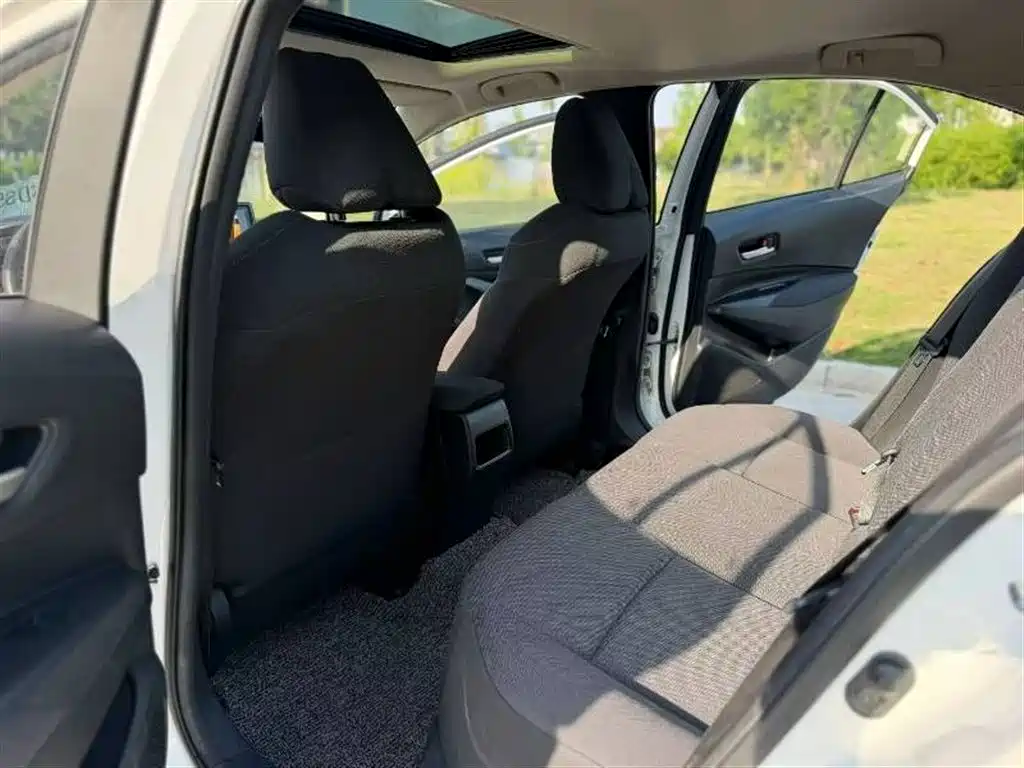 Toyota Corolla 2019 1.2T S-CVT GL-i Elite Edition фото 5