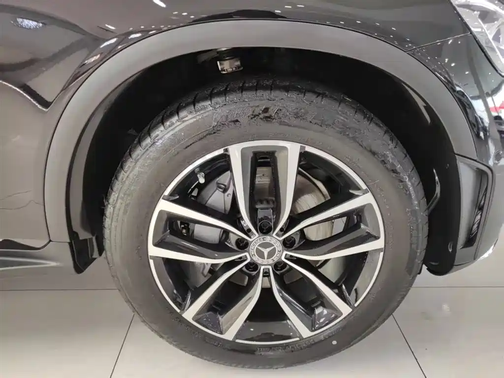Mercedes-Benz GLC 2022 Facelift GLC 300 L 4MATIC Dynamic фото 16
