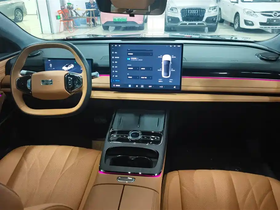 GEELY GALAXY GALAXY SPARKLE 8