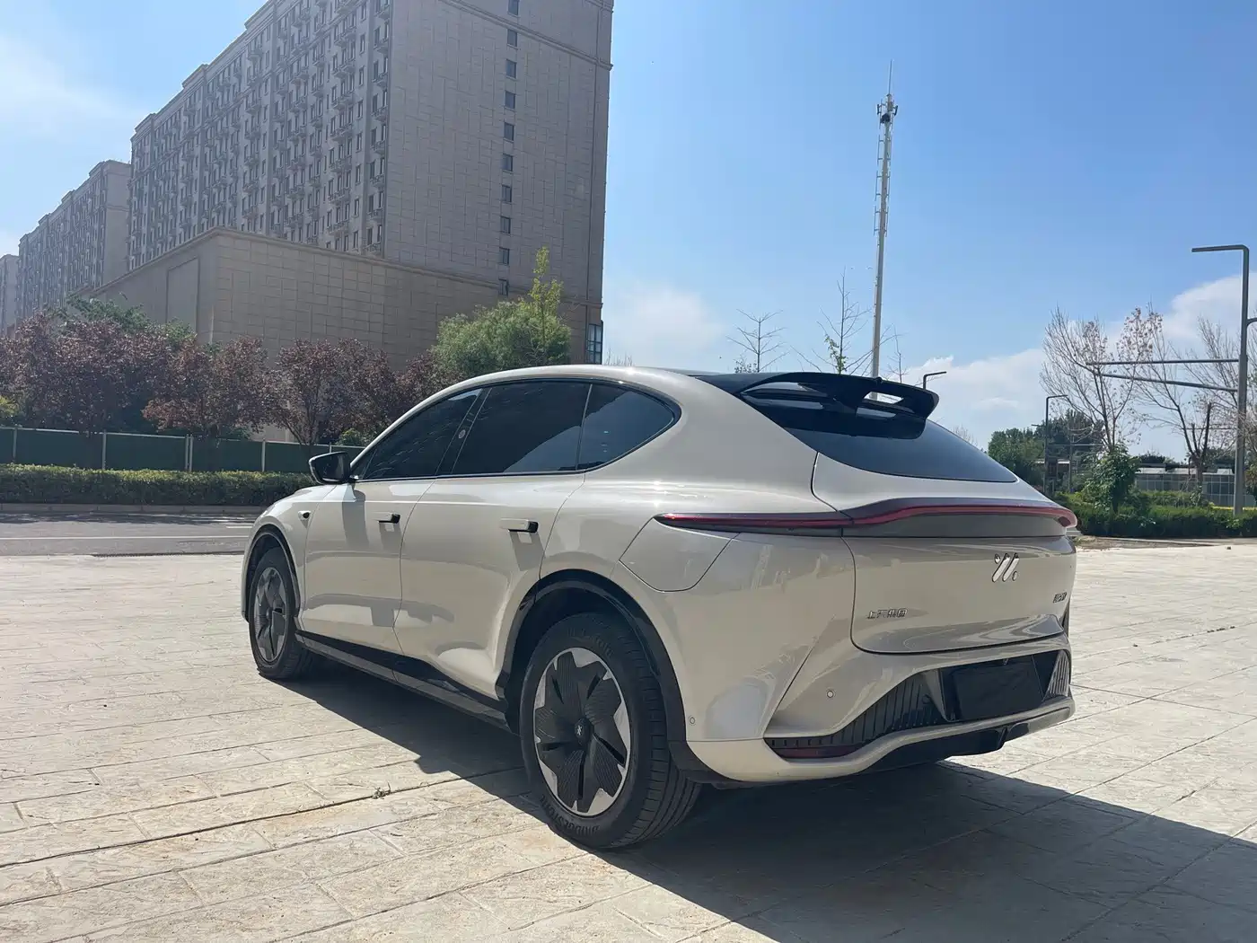 IM Motors IM LS7 2024 2023 Model 90kWh Elite RWD Edition
