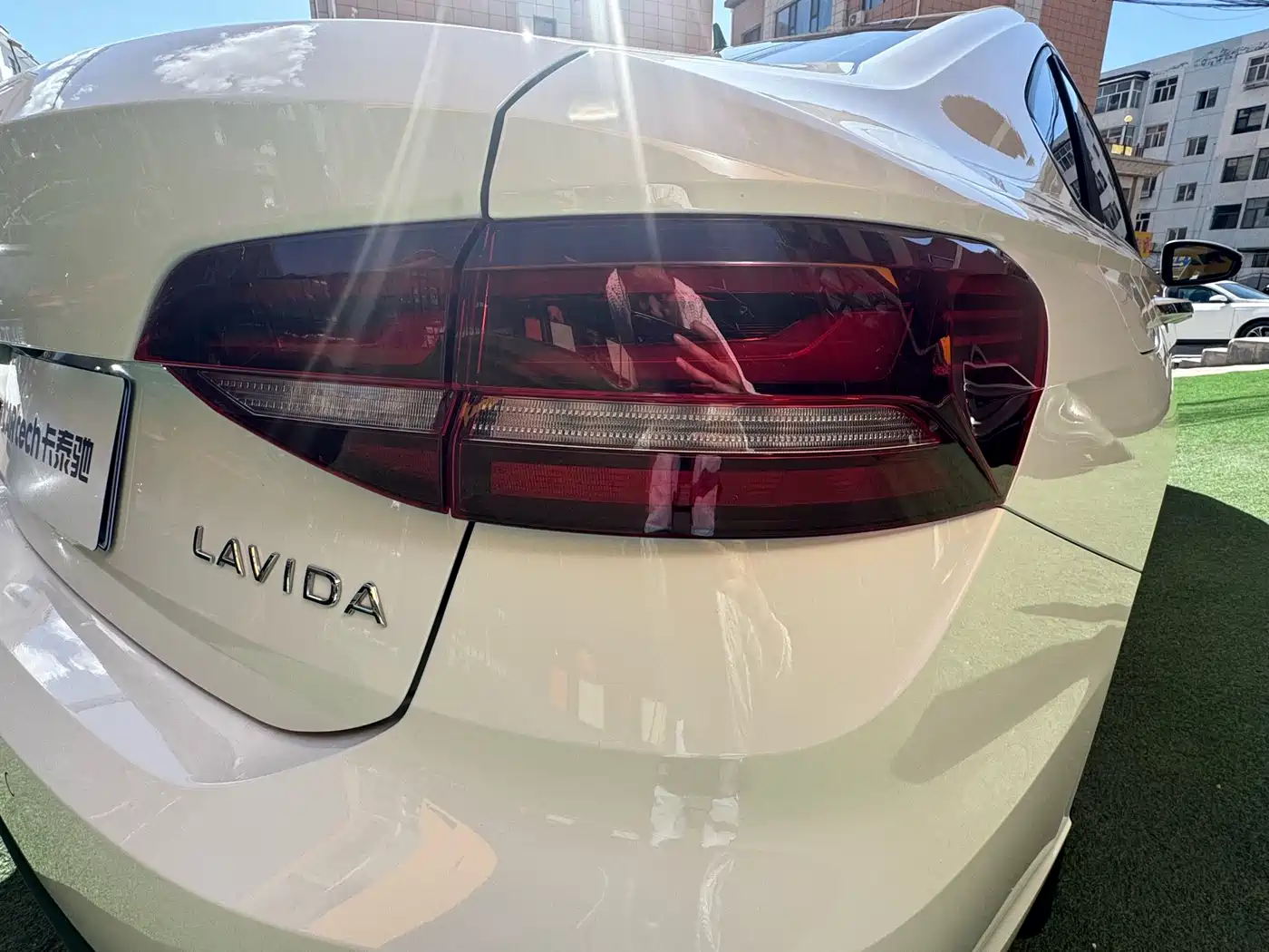 Volkswagen Lavida 2023 1.5L Auto Luxury Edition фото 19