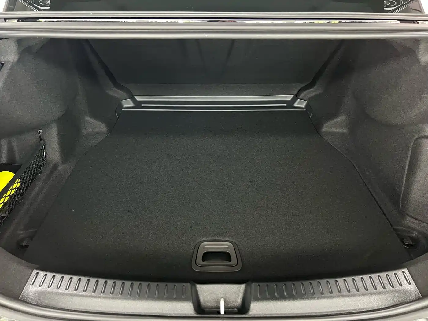 Mercedes-Benz E-Class 2026