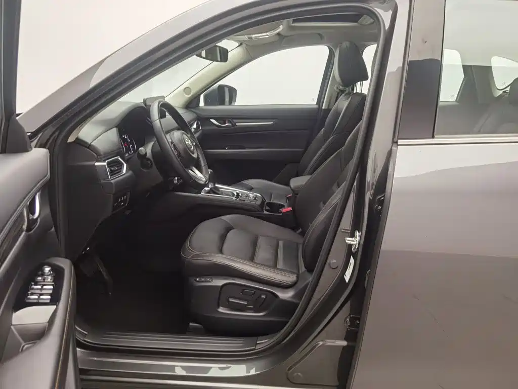 Photo 10 - Mazda CX-5