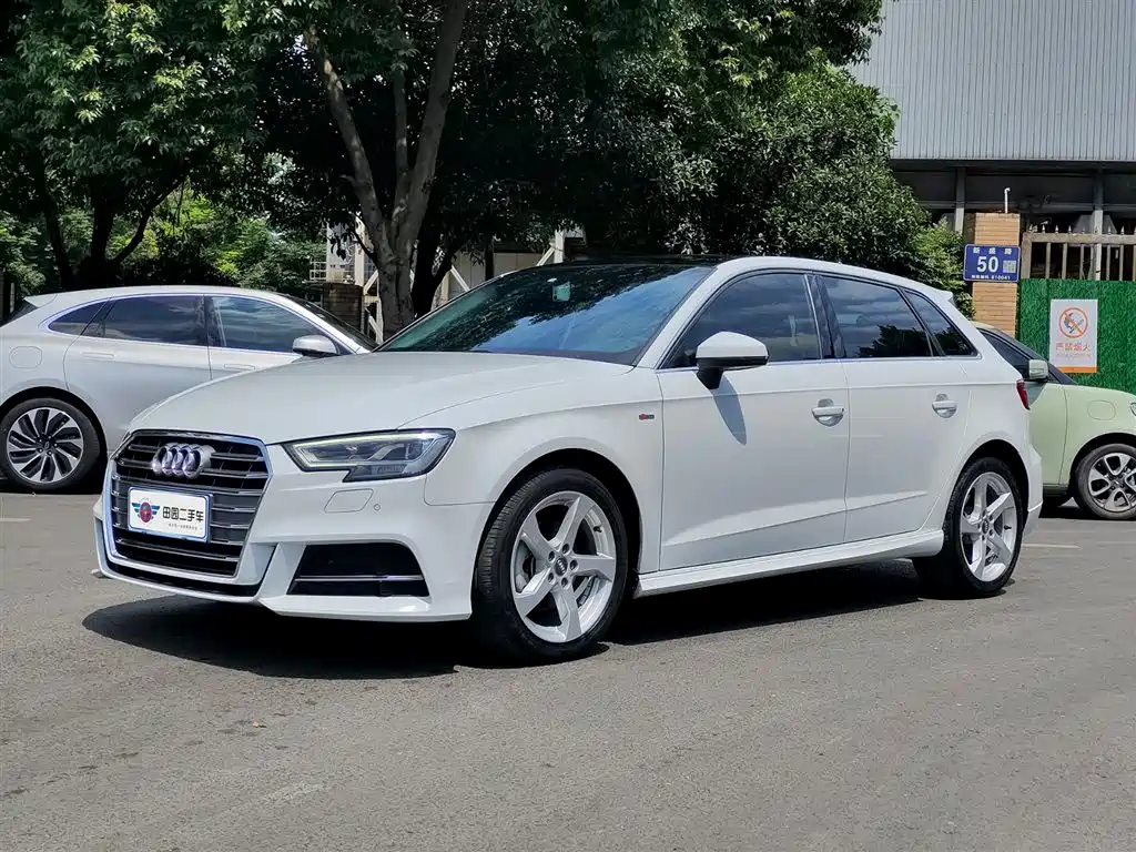 Audi A3 2020 Sportback 35 TFSI Fashion Type China VI