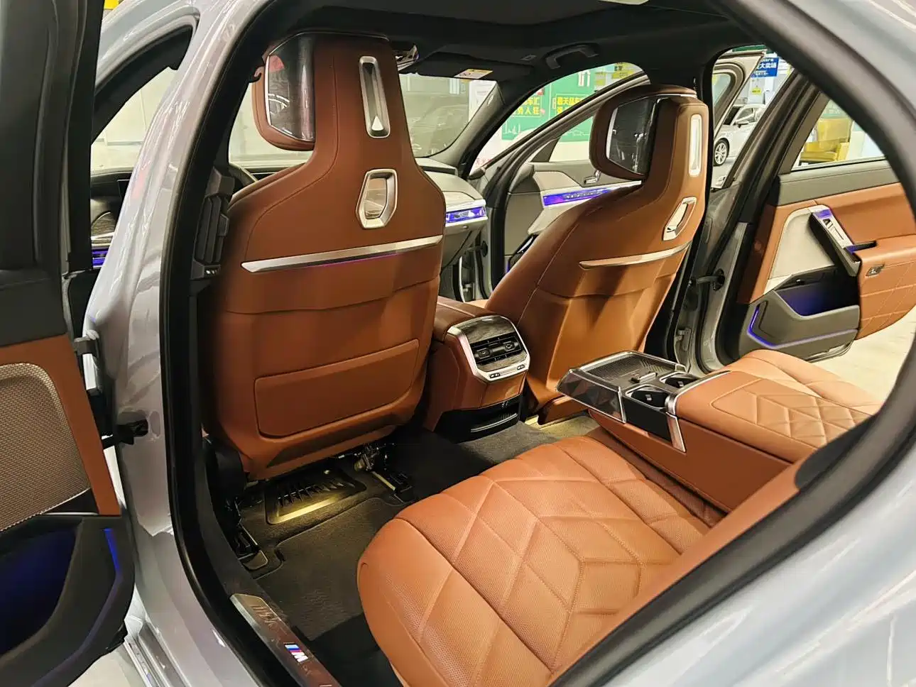 BMW 7 Series 2024 2023 Facelift 740Li Exclusive M Sport Package