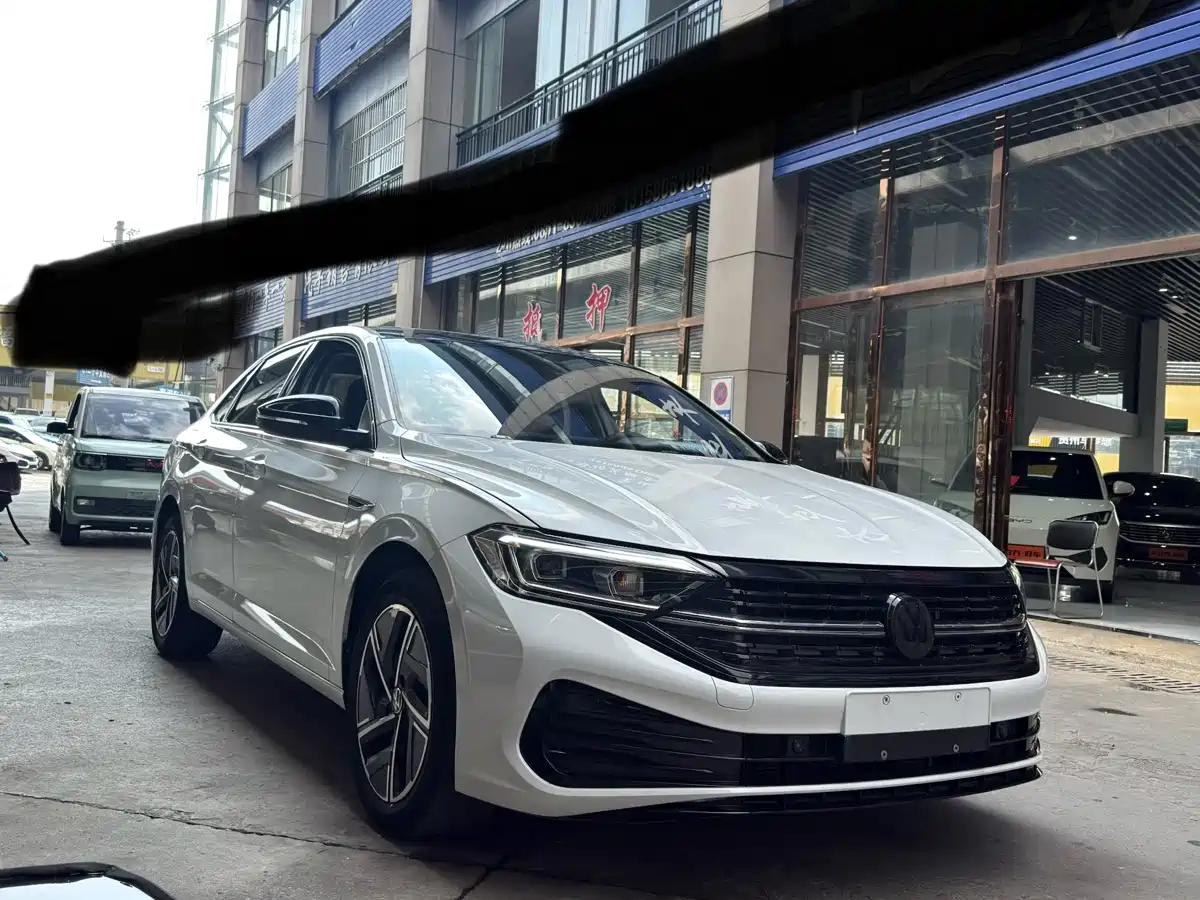 Photo 3 - Volkswagen Sagitar