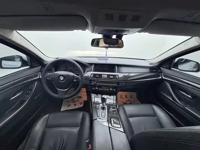 BMW 5 Series 2014 525Li Luxury Design Package — фото 5