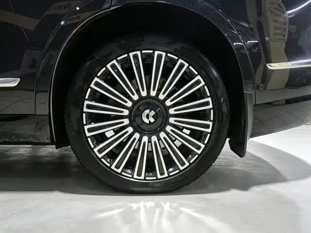 NIO ES8 2026 2025 Model 6-Seat Executive Luxury Edition