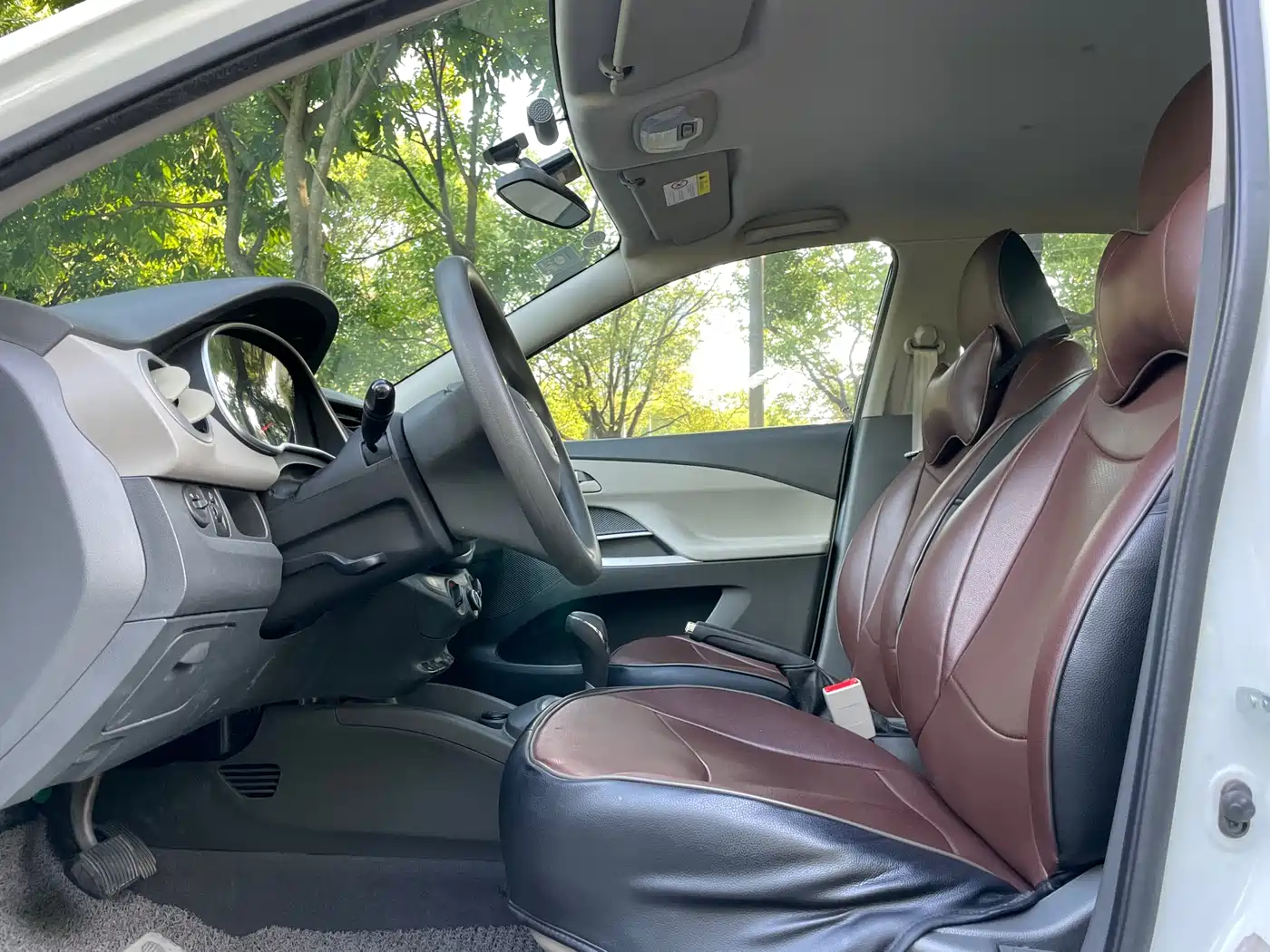 Chevrolet Sail 2015 Sail 3 1.3L AMT Ideal Edition фото 4