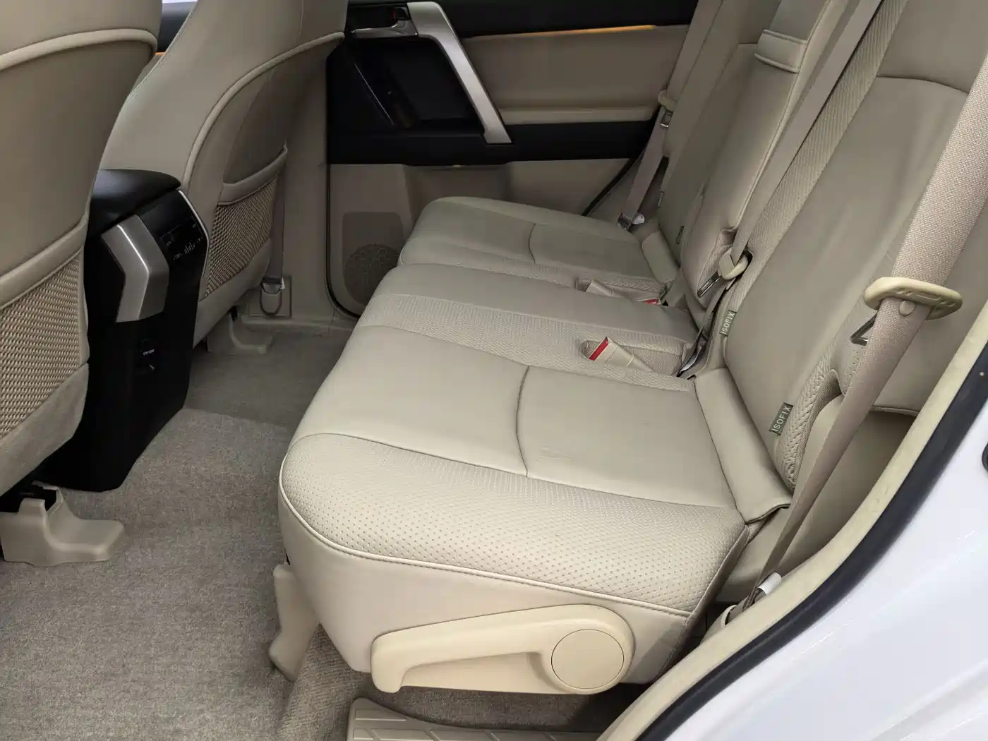 Toyota Prado 2010 4.0L Automatic TX-L фото 14