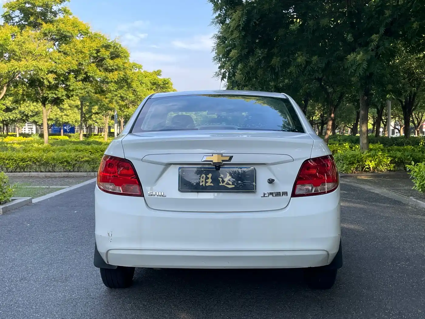 Chevrolet Sail 2015 Sail 3 1.3L AMT Ideal Edition фото 8