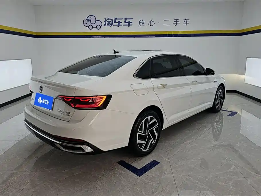 Volkswagen Sagitar 2024 300TSI DSG Surpass Edition фото 3