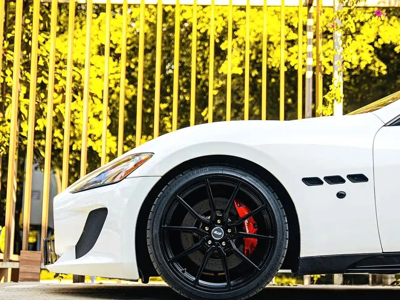صورة 5 - Maserati GranTurismo