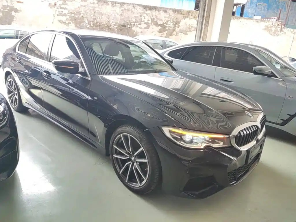 Фото 4 - BMW 3 Series