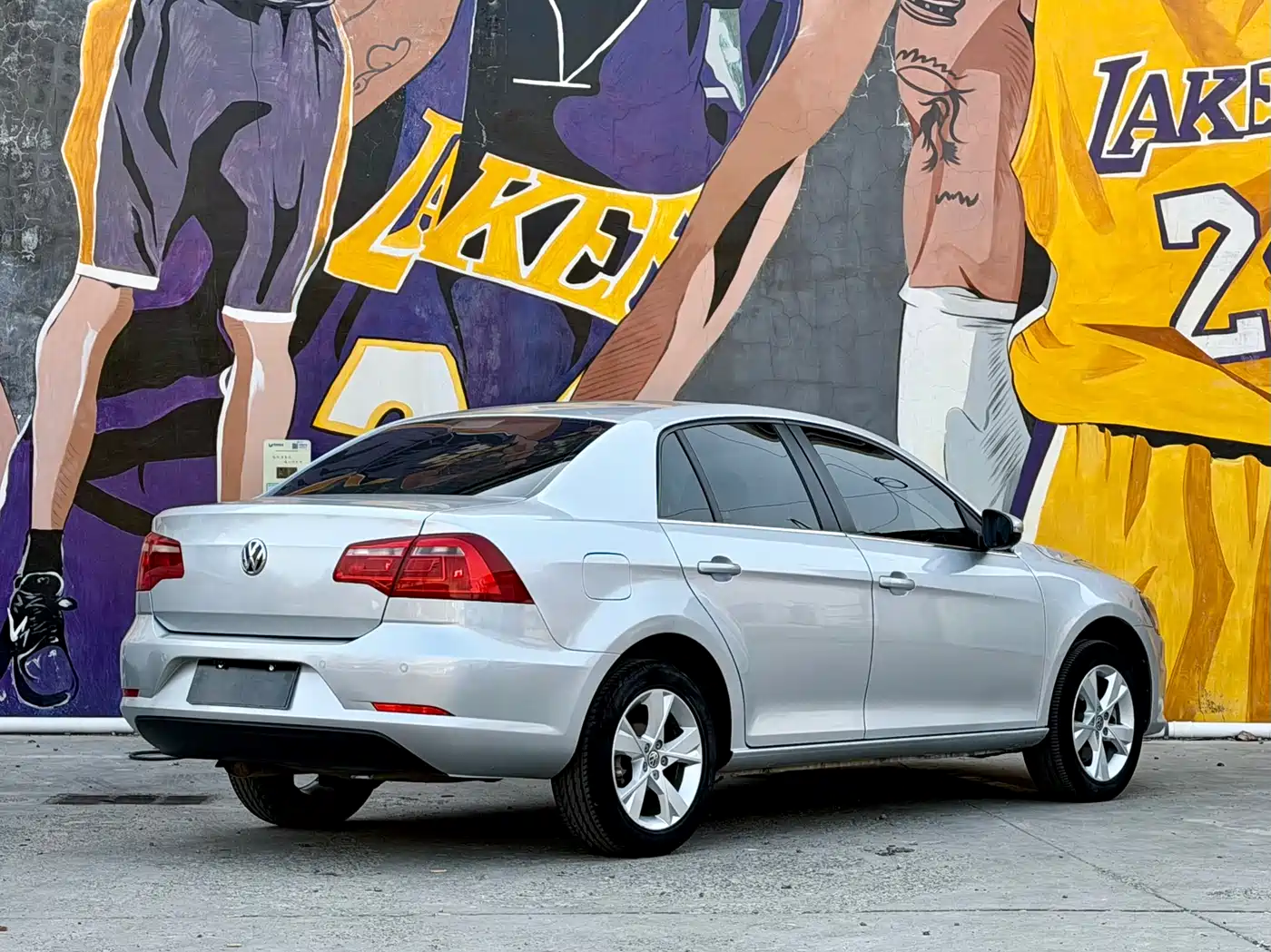 Volkswagen Bora 2014 1.6L Automatic Comfort Edition фото 4