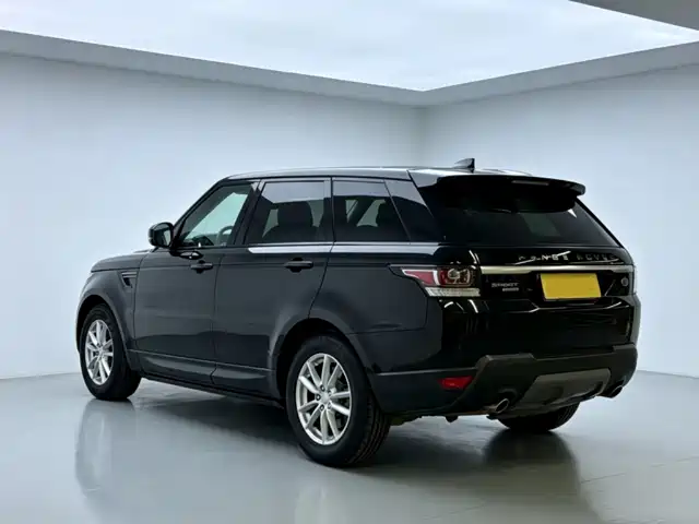 Land Rover Range Rover Sport 2017 3.0 SC V6 SE — фото 4