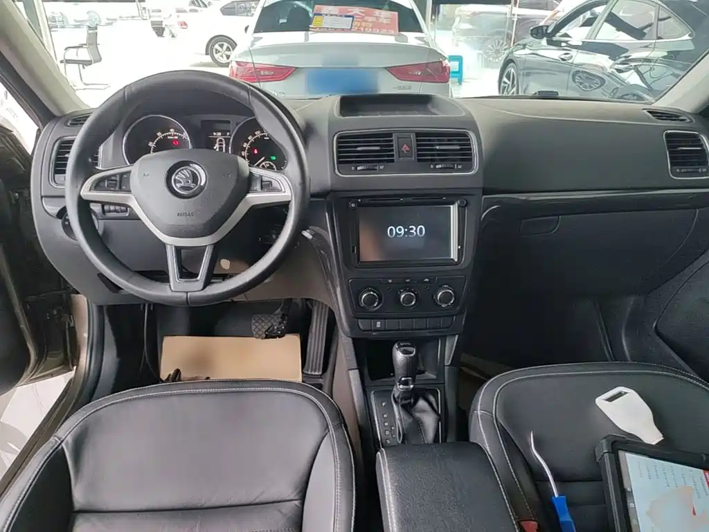 Škoda Yeti 2017 2017 TSI280 DSG Brothers Edition
