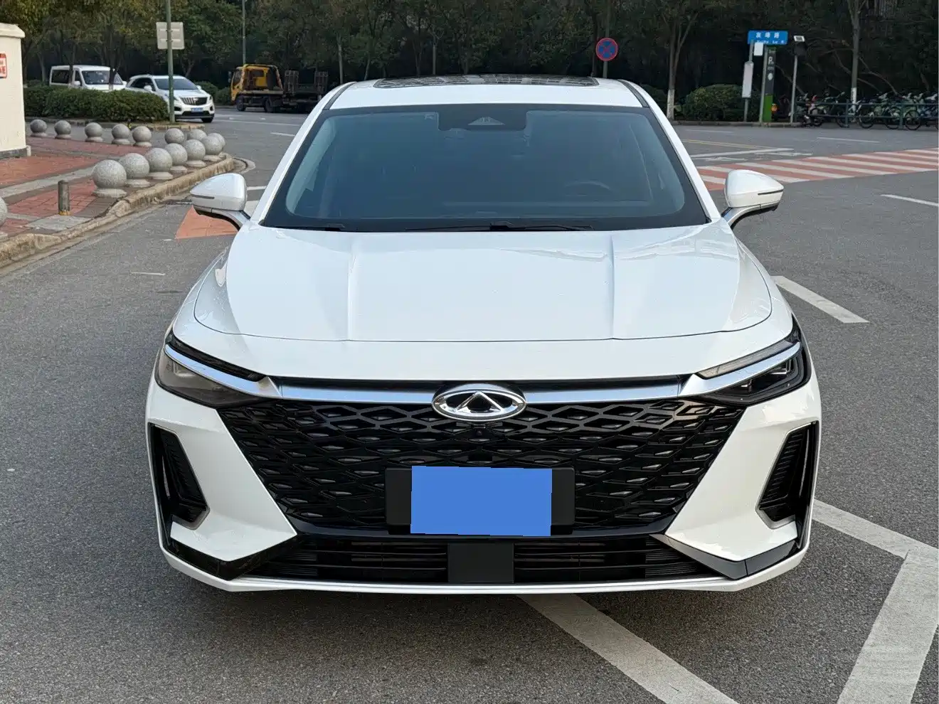 CHERY ARRIZO 8