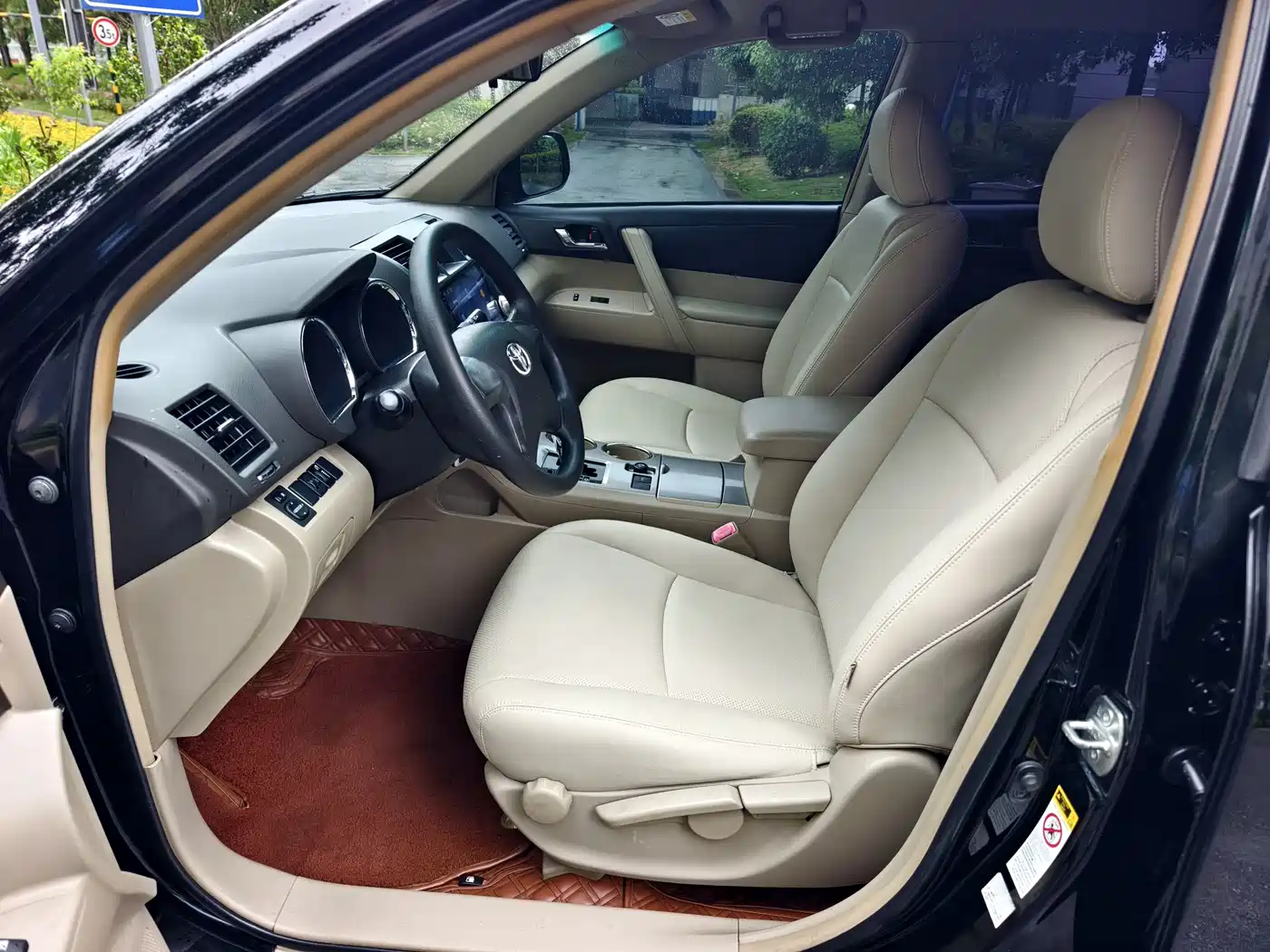 Toyota Highlander 2012 2.7L 2WD 5-seater Elite Edition фото 8
