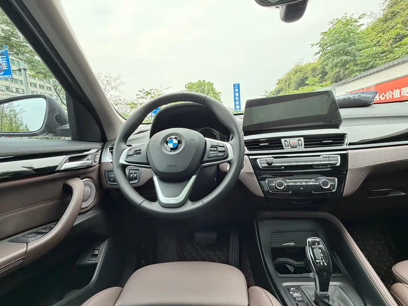 BMW X1 2022 sDrive20Li Fashion фото 13