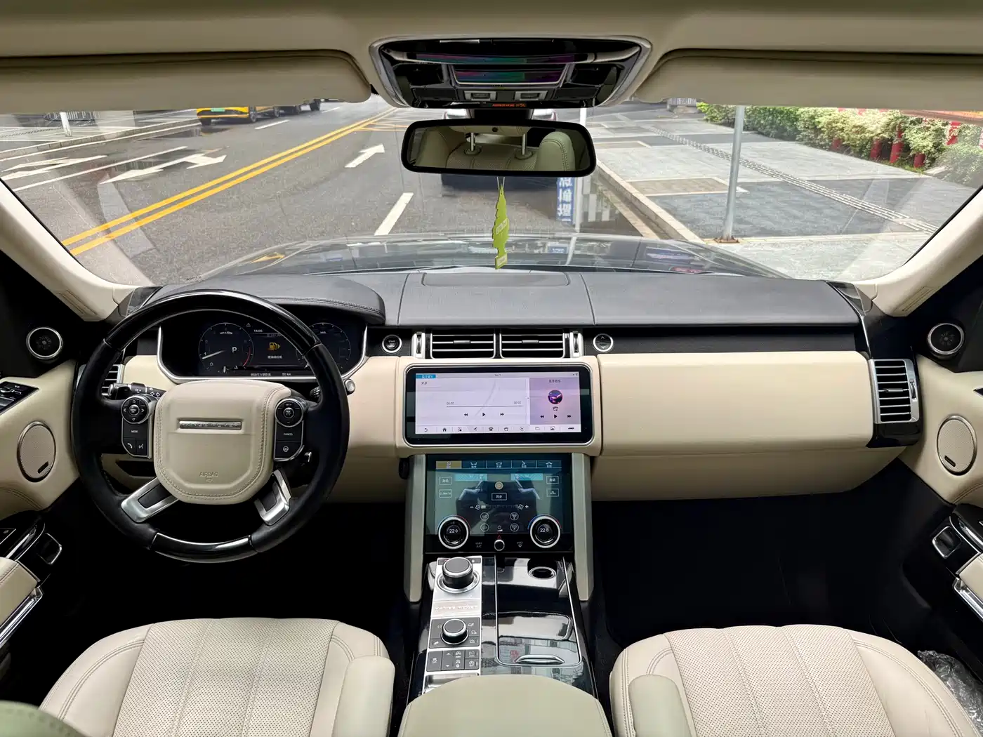 Land Rover Range Rover фото 6