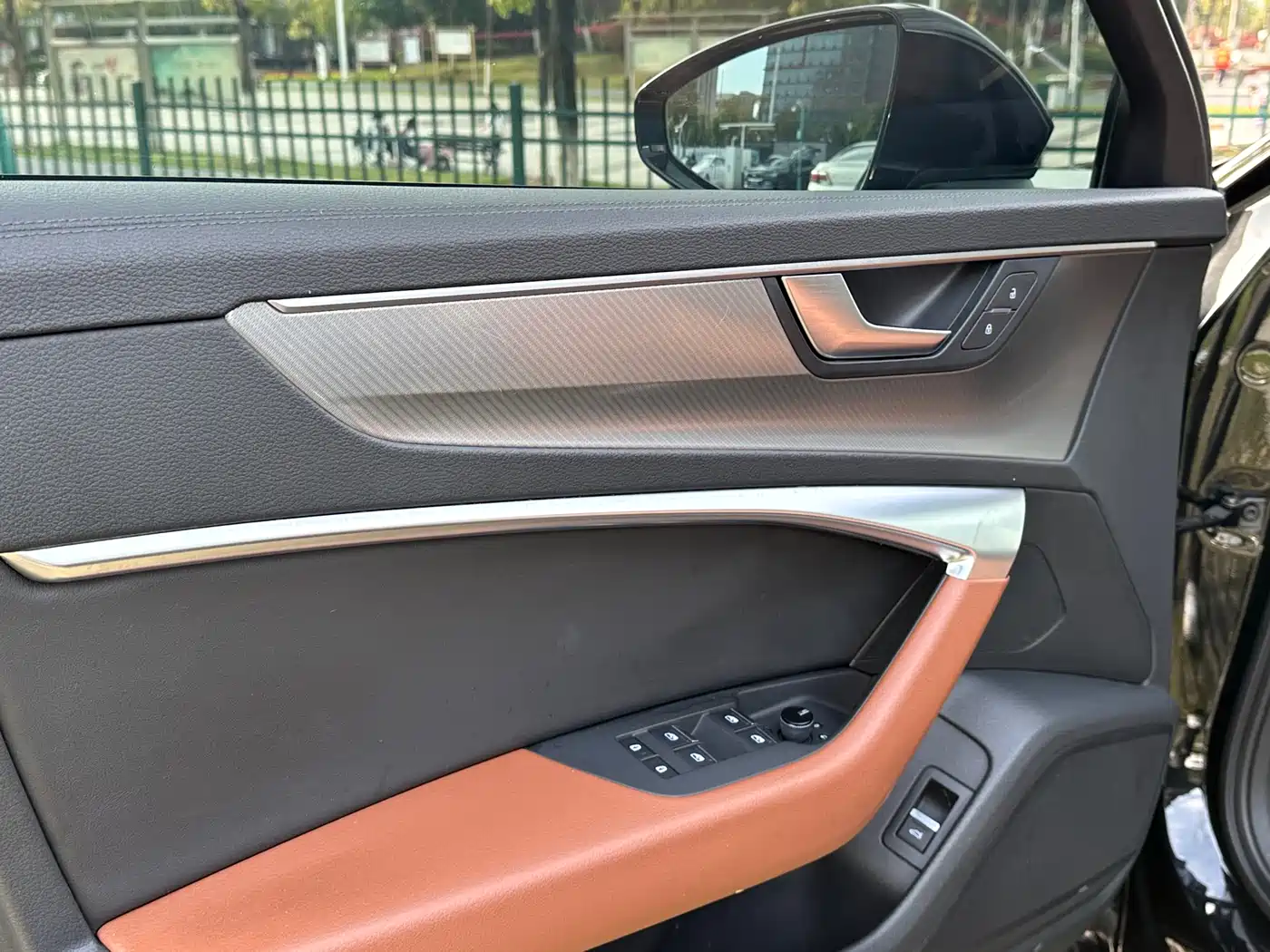 Audi A6L 2020 40 TFSI Luxury Elegance фото 11