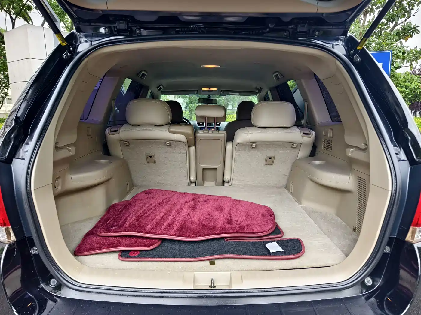 Toyota Highlander 2012 2.7L 2WD 5-seater Elite Edition фото 12