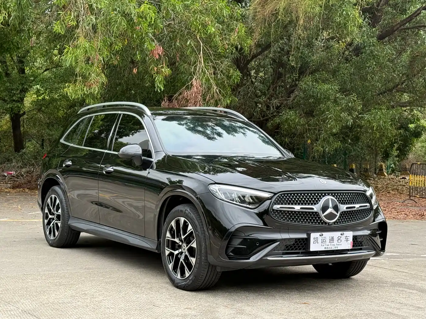 Mercedes-Benz GLC 2024 GLC 260 L 4MATIC Luxury 5-seater фото 2