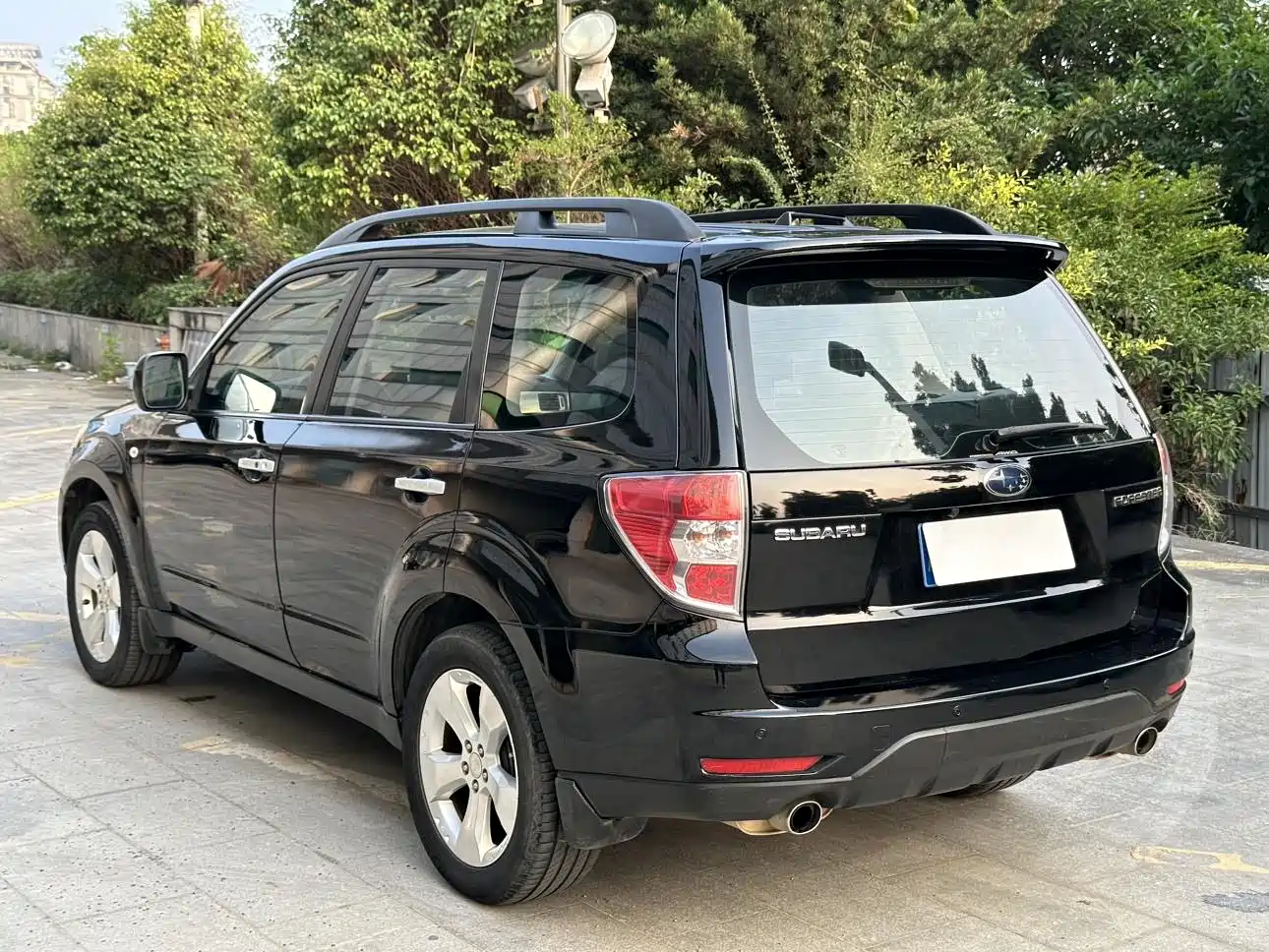Subaru Forester 2009 2010 2.5XT Luxury Navigation Edition