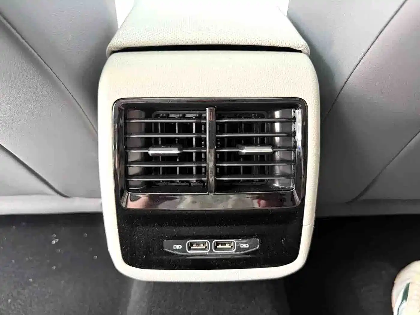 Volkswagen Sagitar, миниатюра 9