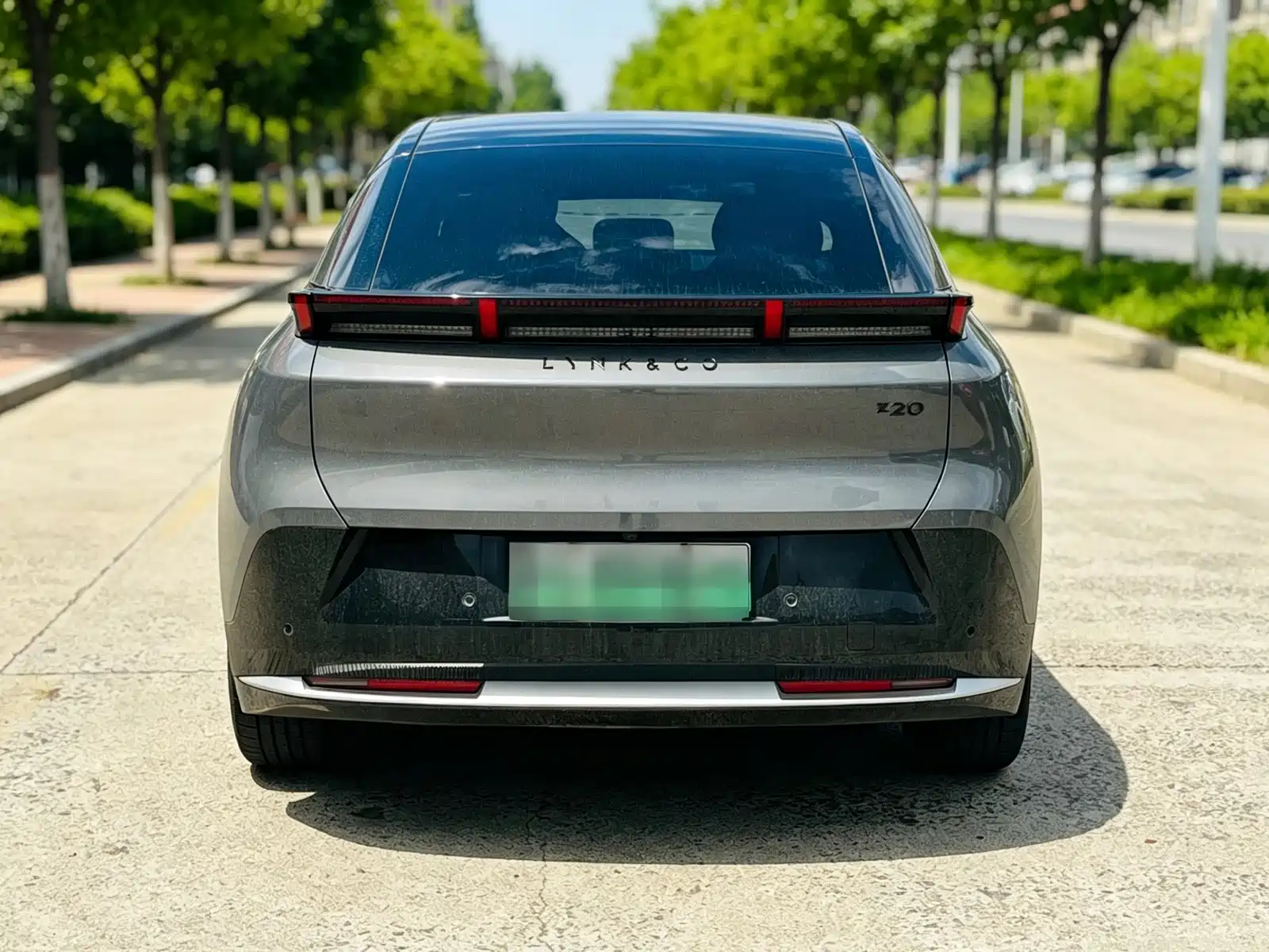صورة 5 - Lynk & Co Z20